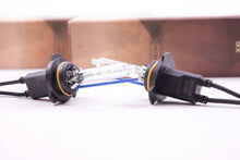 Load image into Gallery viewer, Morimoto XB35/XB55 2.0 Elite - HID Conversion Kit
